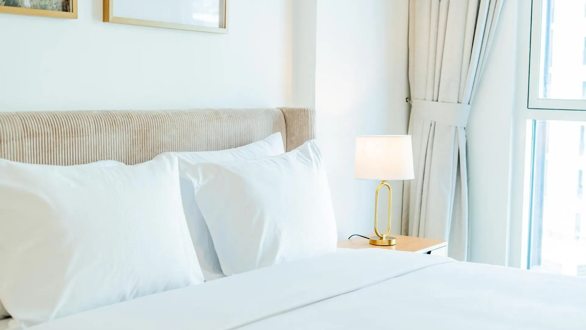Two Bedroom Apartment By Otolo Homes With Free Yas Theme Park Tickets Abu Dhabi 0*,