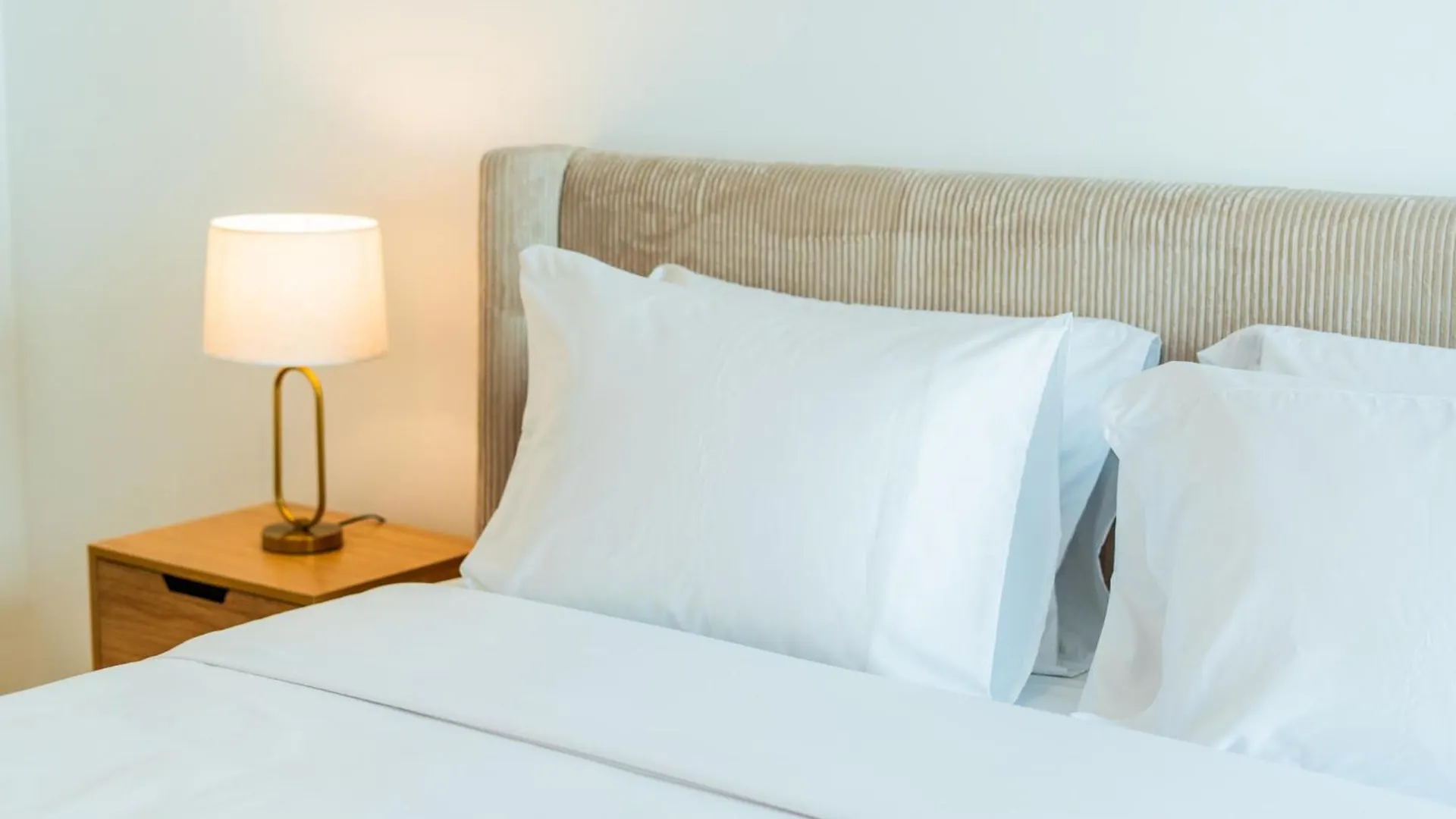 Two Bedroom Apartment By Otolo Homes With Free Yas Theme Park Tickets Abu Dhabi 0*,  Förenade Arabemiraten